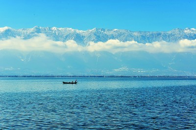 云南洱海从绿水青山向金山银山转化