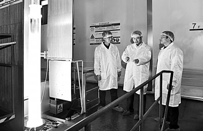 让中国以“光速”联通世界 让中国以“光速”联通世界