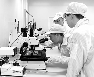 让中国以“光速”联通世界 让中国以“光速”联通世界