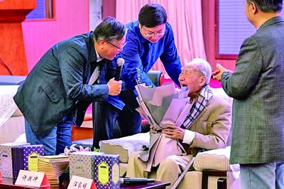 귭ڹ͡