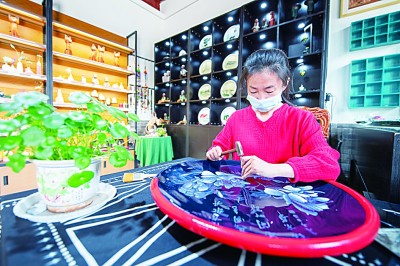 加快转型发展蹚新路 谱写高质量发展山西篇章