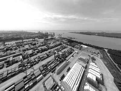 江苏南通：上半年如皋港集装箱吞吐量达26.7万标箱