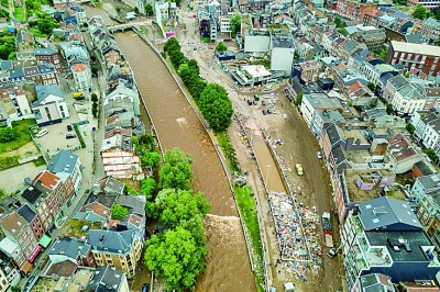 欧洲多地持续暴雨引发洪涝灾害