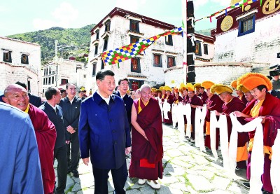 习近平在西藏考察时强调 全面贯彻新时代党的治藏方略 谱写雪域高原长治久安和高质量发展新篇章