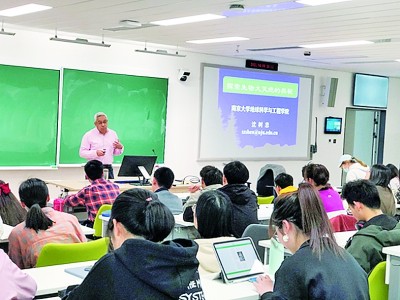 加强思政引领 培育时代新人