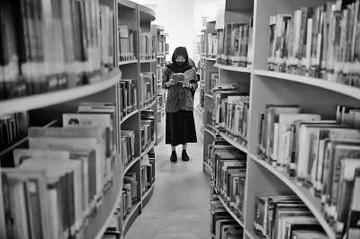 印尼：图书馆重开