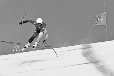 高山滑雪女子滑降项目比赛
