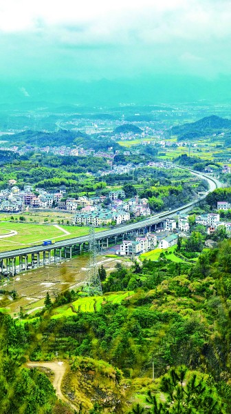 通往春天的高速公路