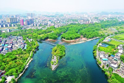 千年灵渠水悠悠