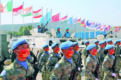 中国第20批与第21批赴黎巴嫩维和部队指挥权力交接仪式举行