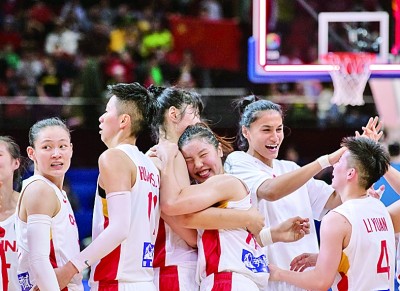 中国队晋级女篮世界杯半决赛