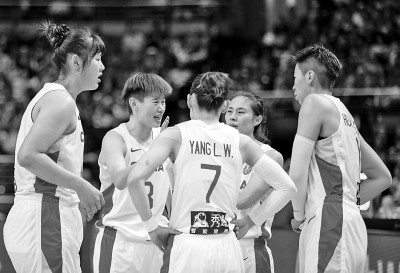 女篮世界杯：中国队获得亚军