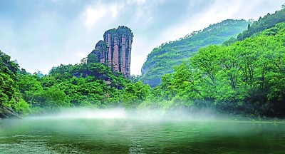 从绿水青山品读美丽中国