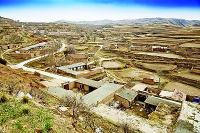 易地搬迁、生态保护双赢——黄花滩的脱贫致富路