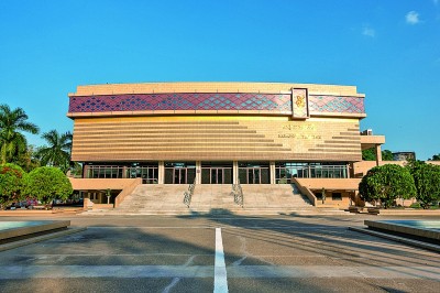 “胞波”情谊焕发新机——中国援缅甸国家艺术剧院维修改造项目竣工移交