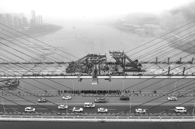 李家沱长江复线桥成功合龙