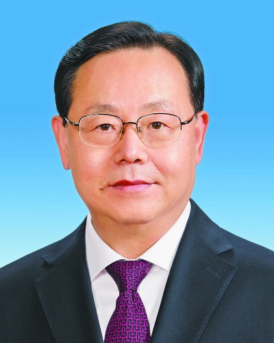 中国人民政治协商会议第十四届全国委员会副主席简历