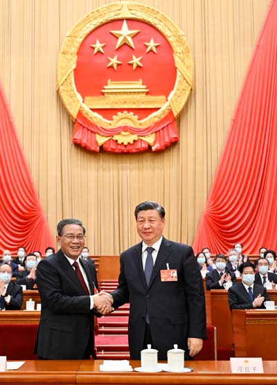 根据国家主席习近平的提名决定李强为国务院总理