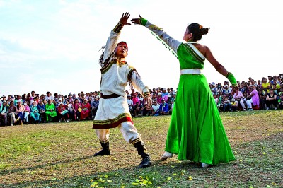 乌兰牧骑影记 乌兰牧骑影记