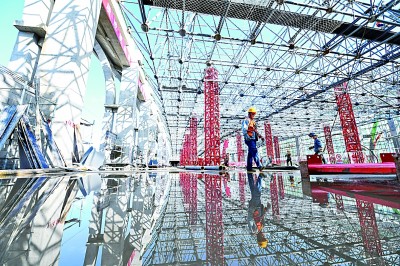 我国在建最北高铁站伊春西站完成封顶