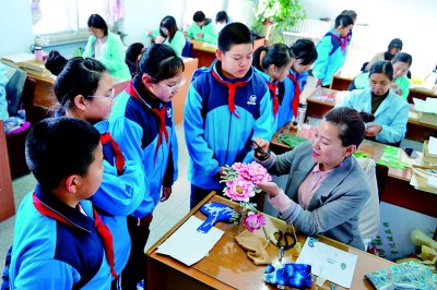 河北丰宁：多彩非遗靓塞外