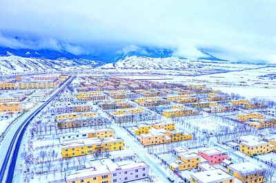 新疆乌鲁木齐市水西沟镇平西梁村：冰雪经济带来烟火气