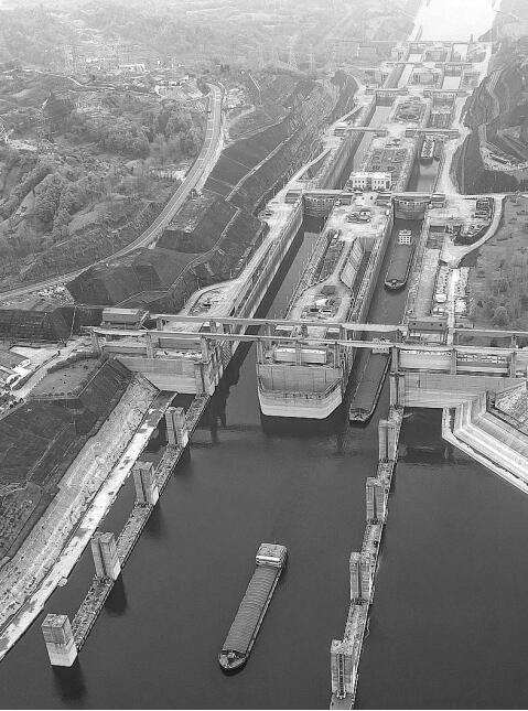 三峡船闸首季货运量破3000万吨