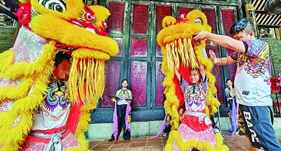 “醒狮少年”舞起来