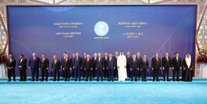 习近平出席“上海合作组织+”阿斯塔纳峰会并发表重要讲话