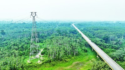 互利共赢 同舟共济：携手构建中拉命运共同体