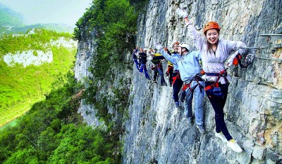 湖北南漳：千年古寨，从云海中醒来