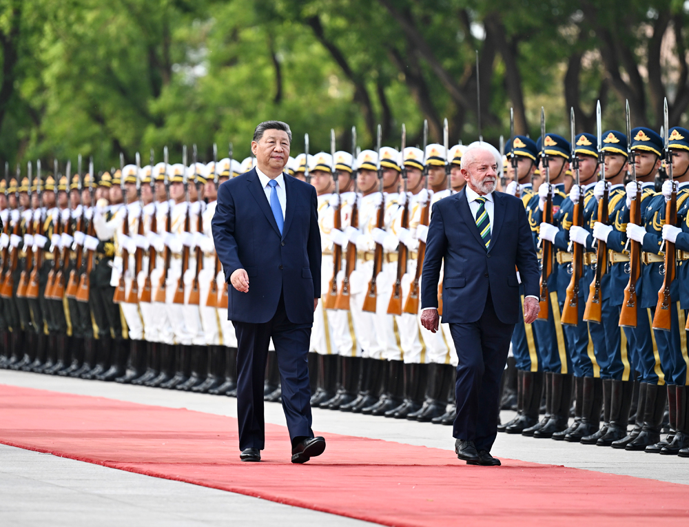 习近平同巴西总统卢拉会谈