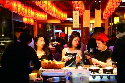不仅“可居可行”，还要“可赏可用”——代表委员谈如何更好活化利用历史文化遗产