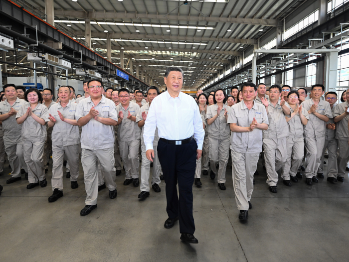 习近平在河南考察时强调 坚定信心推动高质量发展高效能治理 奋力谱写中原大地推进中国式现代化新篇章