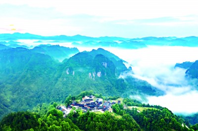 湖南湘西世界地质公园：岩溯寒武纪 霞染武陵山