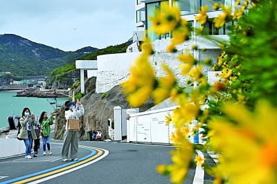 浙江舟山：一座座海岛成为诗和远方