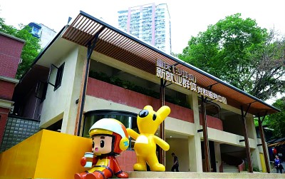 你风里雨里奔波 我用心用情守候