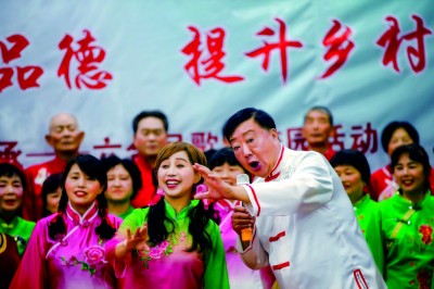 江苏南京六合区：一朵茉莉开 满城清香来