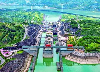 三峡枢纽2025年上半年度通过量同比增长10.4%