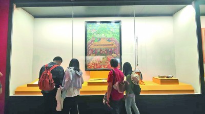 故宫博物院藏康雍乾时期新疆文物展开幕 文物昭昭印同心