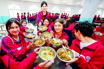 守好一校餐桌 护佑一代成长