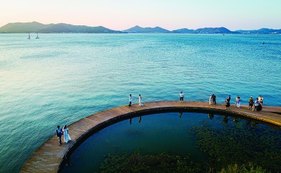 浙江宁波东钱湖：水阔烟深望渺然