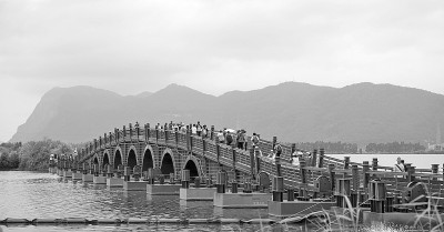图片报道