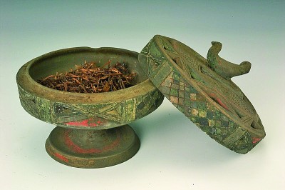 谈谈“昆仑石刻”中的“采药”