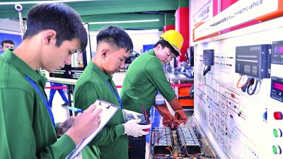 鲁班工坊助力哈萨克斯坦学子逐梦世界技能舞台