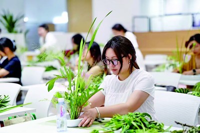 在小而美的“星光学堂”提升自我