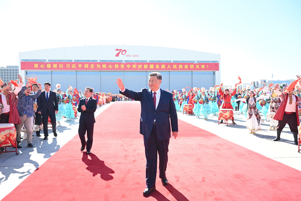 习近平返回北京