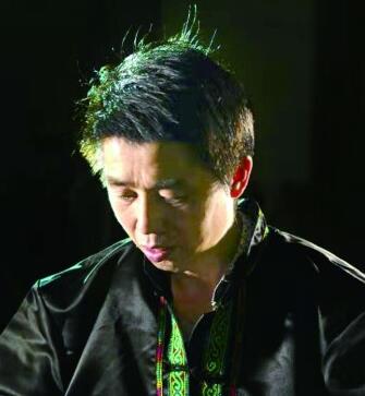刻刀纵横守初心 刻刀纵横守初心