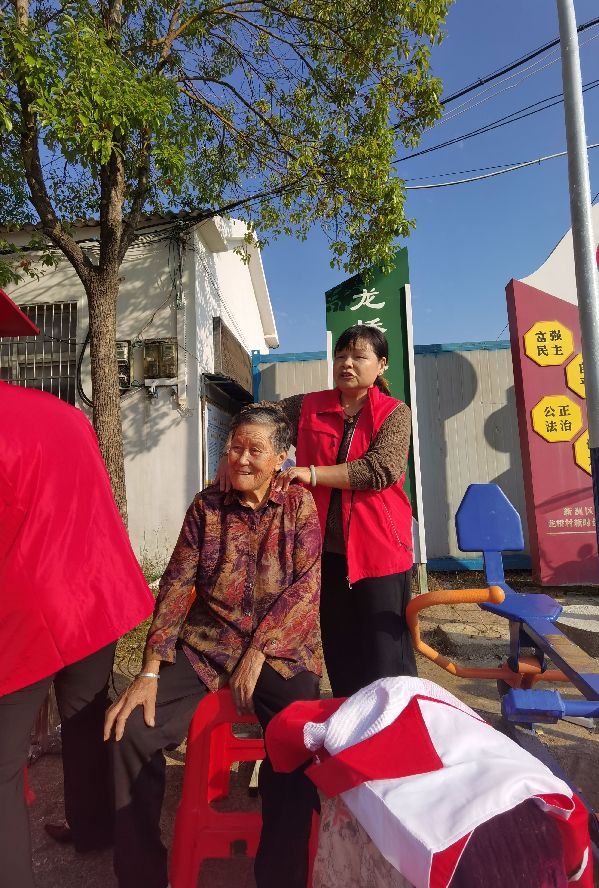 武汉市新洲区:新版村规民约体现文明新乡风 婚事礼金不超过200元,丧事宴席不超过5桌 武汉市新洲区:新版村规民约体现文明新乡风 婚事礼金不超过200元,丧事宴席不超过5桌