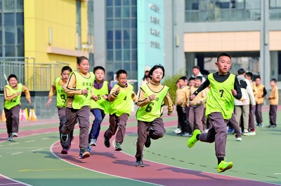 从长高到长壮,青少年身体素质如何持续提升 从长高到长壮,青少年身体素质如何持续提升